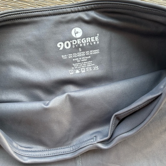90 Degree by Reflex grey leggings - Picture 2 of 2